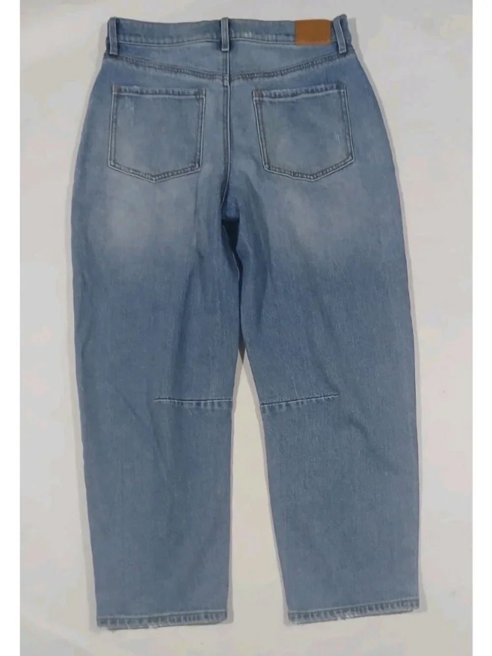 Evereve Barrel Jeans Size 28 Light Wash Ankle Utility Boho Preppy Cotton